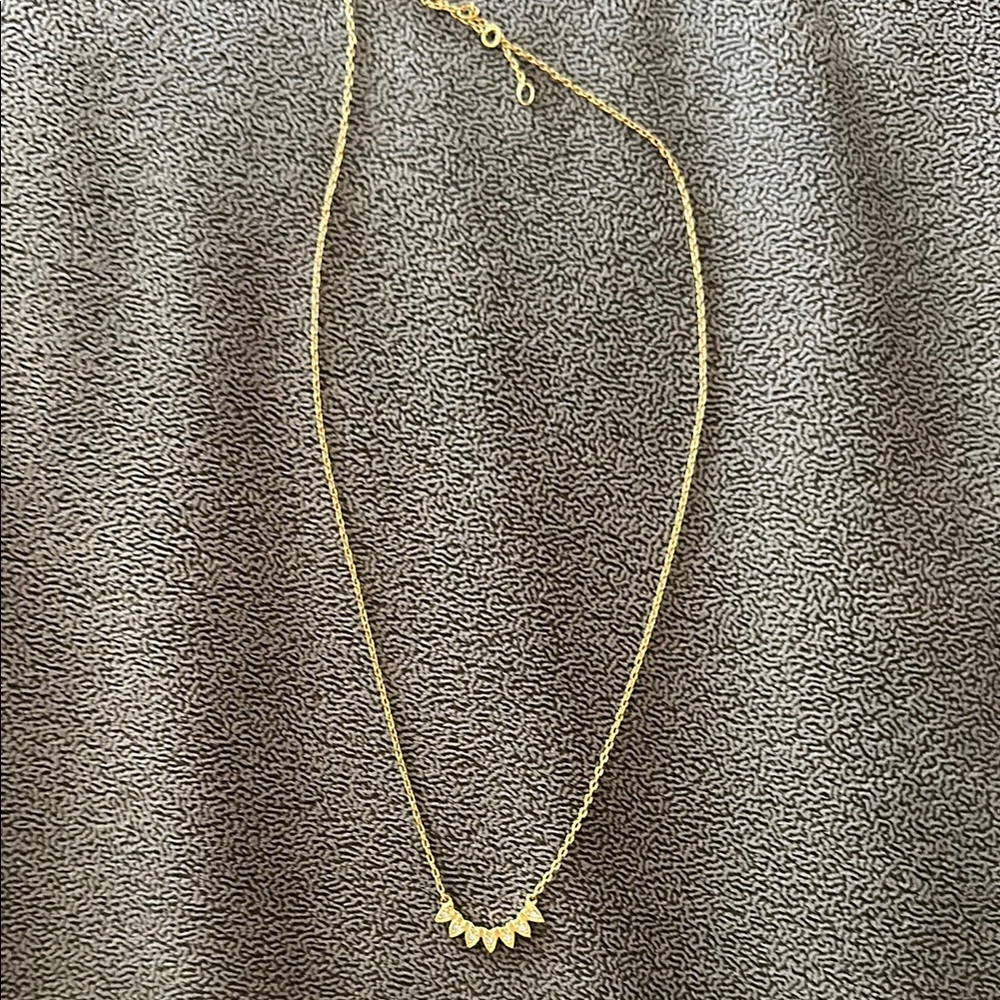 Elegant Gold Necklace